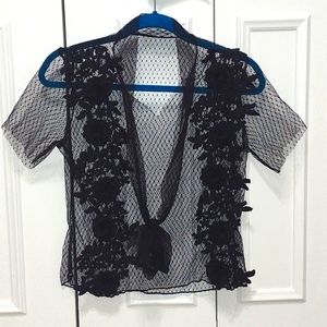 Black lace flower embellished short